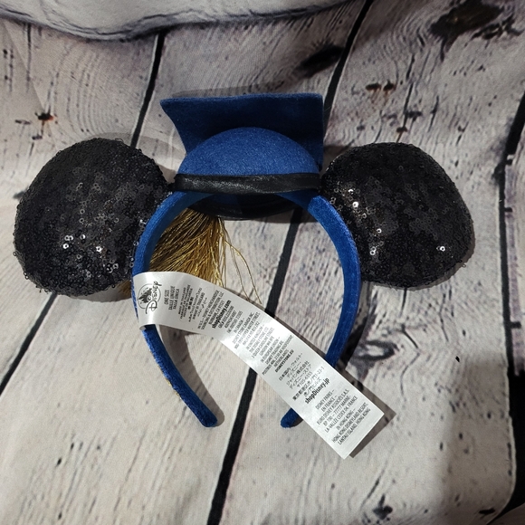 Mickey Mouse Ears Headband Graduation Class Of 2022 Disney Cap Tassel Grad - Picture 4 of 4